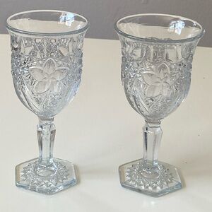 Antique Indiana Glass Daisy and Button with Narcissus Clear 4.5" Wine glasses